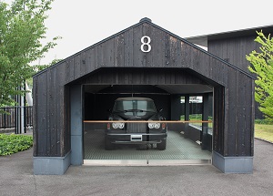 garage_2.JPG